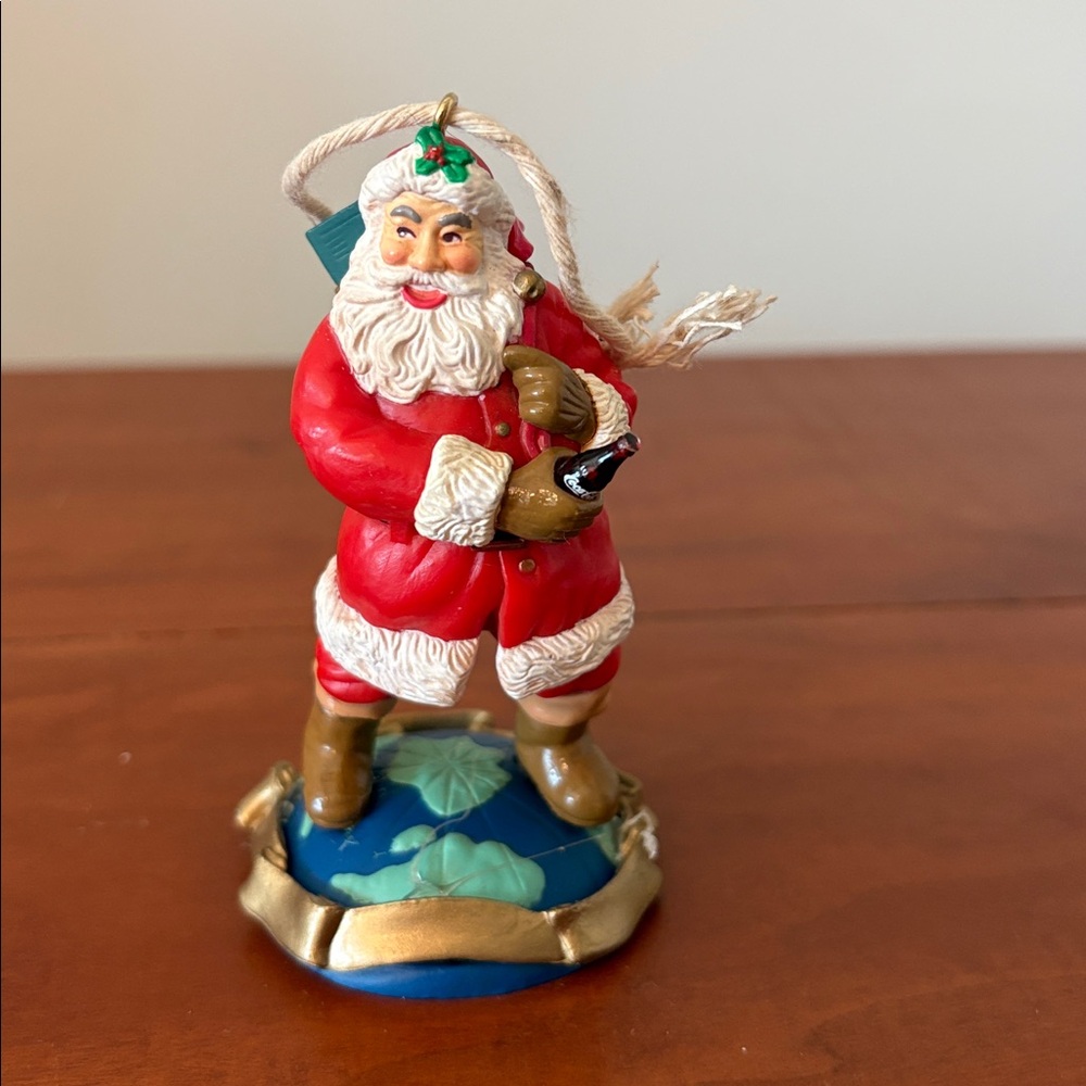 Vintage 1992 Coca-Cola Santa “On Top of the World” Ornament